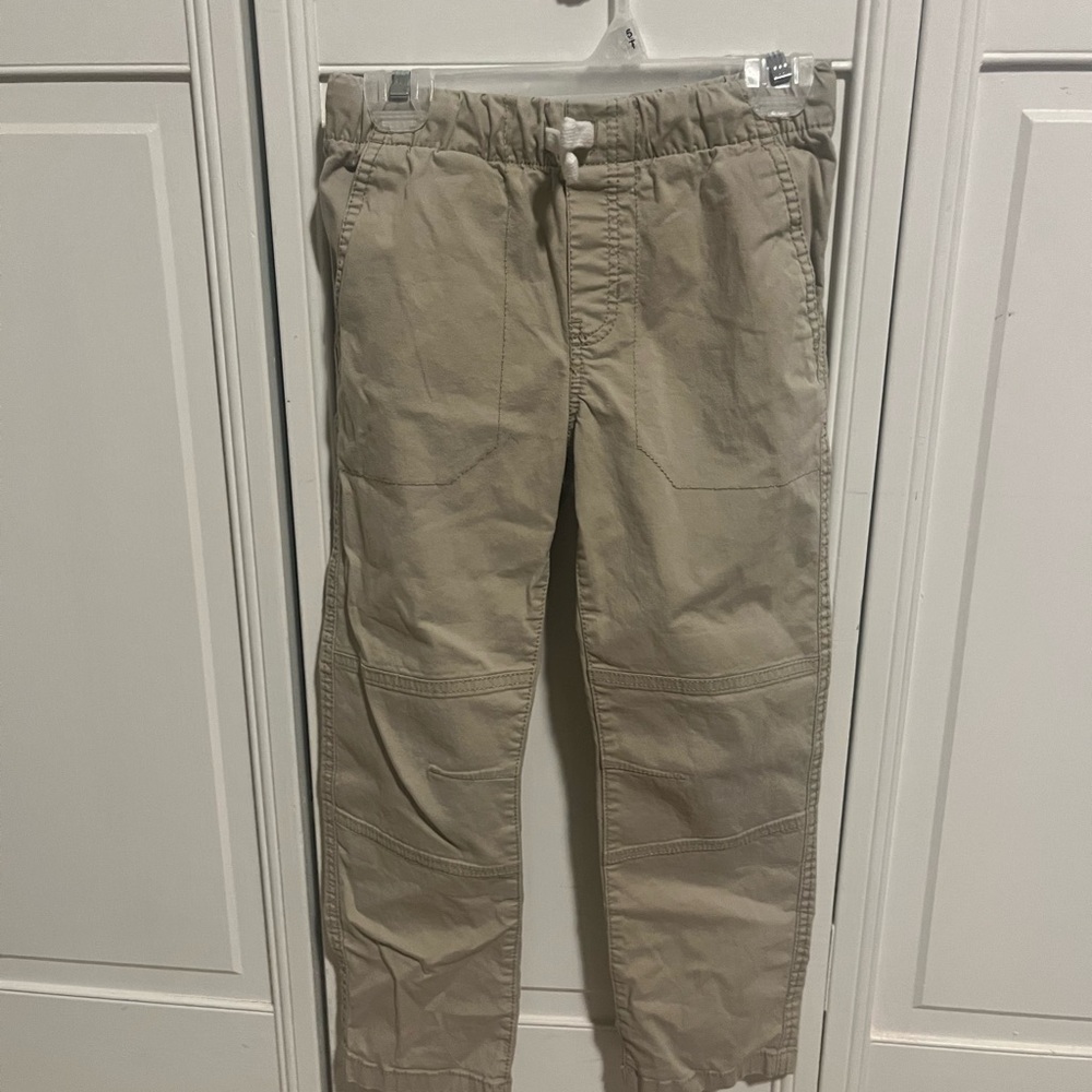 Lot of 2 boys cat and jack pants - size 7.